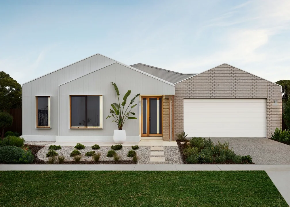 Nostra Homes Messina display home at dusk before the lights come on.